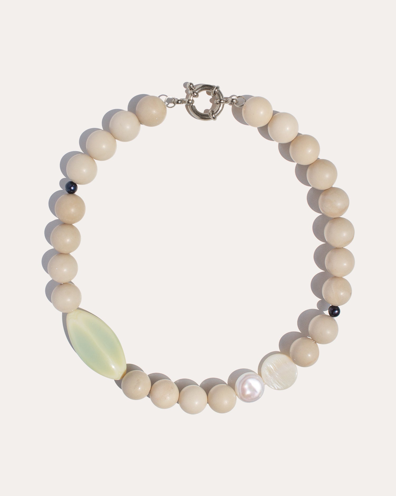 Litorale, Collana