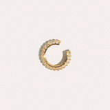 Luce, Ear cuff